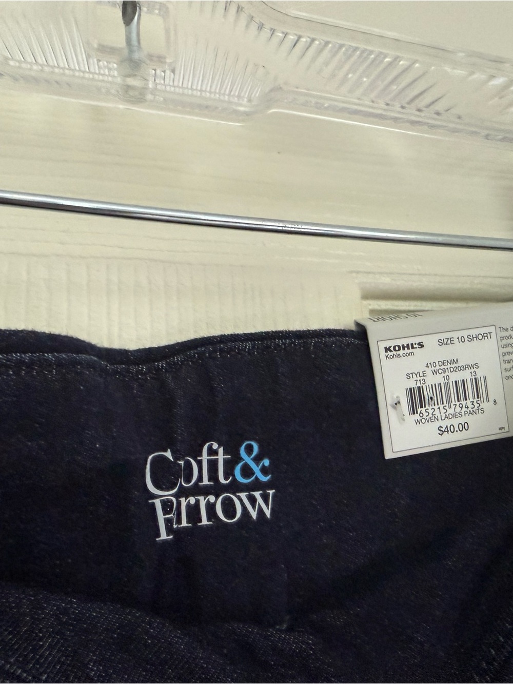 Croft & Barrow Classic Dark Denim Wash Straight-Leg Capris 10 Short - Picture 3 of 4